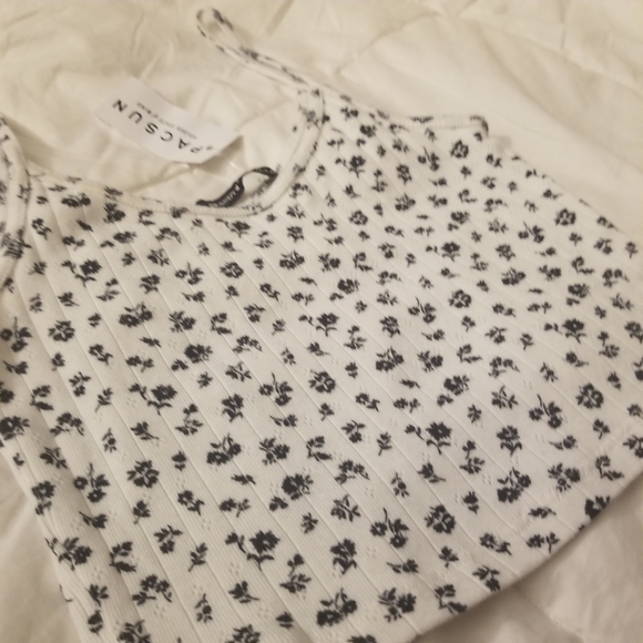 ✖️SOLD✖️NWT Brandy skylar tank - Picture 2 of 2